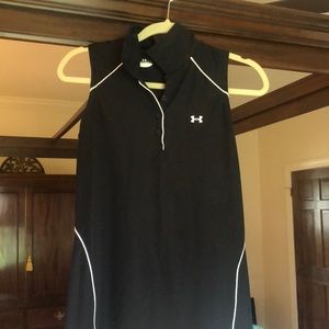 Pair golf tops, sz M